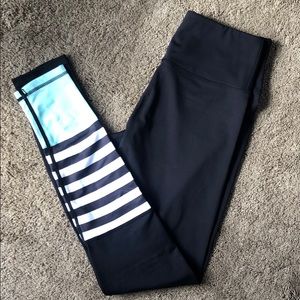 Zyia turquoise bumble bee leggings